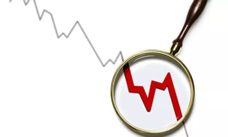La firma además puso en observación negativa calificaciones específicas de financiamientos bancarios. (Foto: Getty Images)