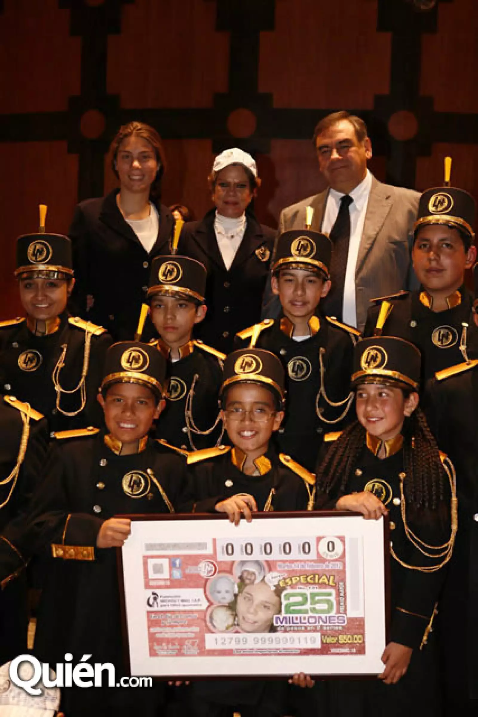 Camila González,Virginia Sendel Lemaitre,Mario Gómez