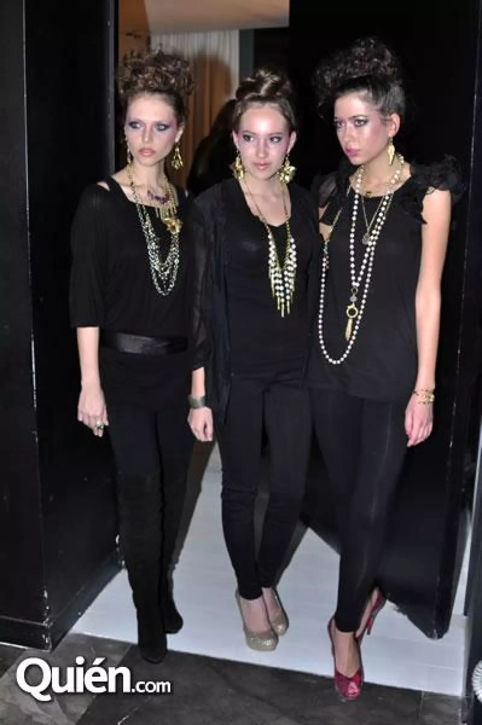 Pasarela a Beneficio de la Cruz Rosa