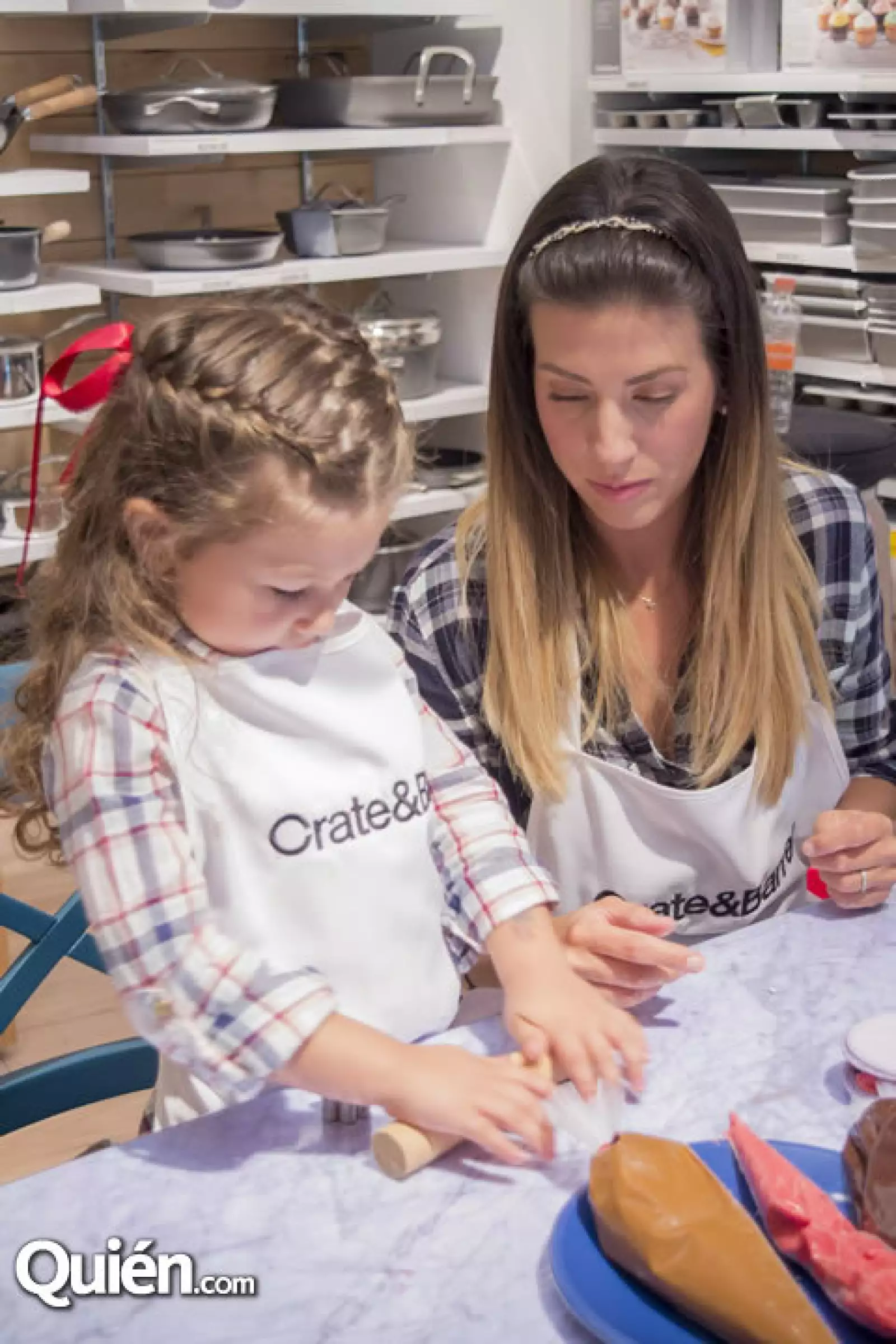 Alana Alarcón Pelizza y Cassandra Pelizza