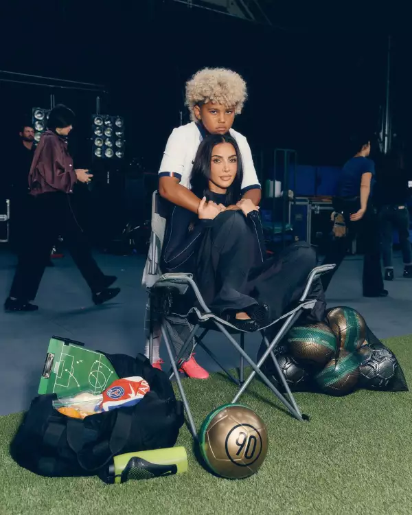 ript-the-script-nike-kim-kardashian-jorge-campos