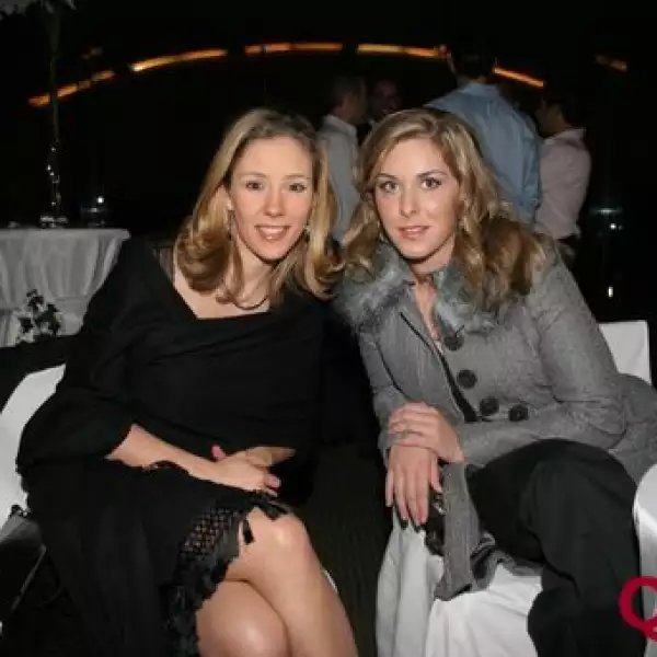 Amparo González, Minche Mena