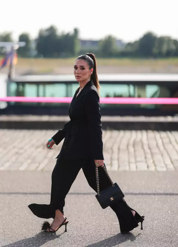 Riani Fashion Festival Street Style In Dusseldorf