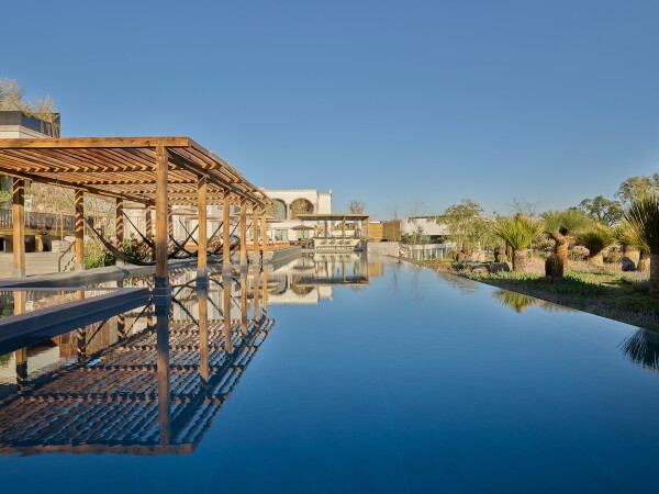 107480861-H1-Pool.jpg