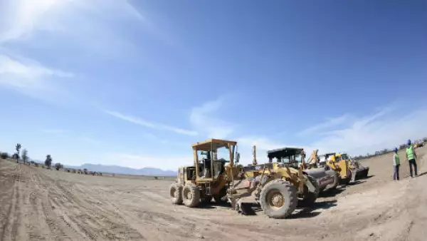 Enel construcci�n huerto solar Gto
