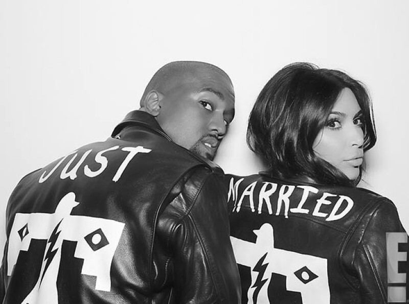 Recién casados, Kim y Kanye portaron sus chamarras durante su visita a Praga.