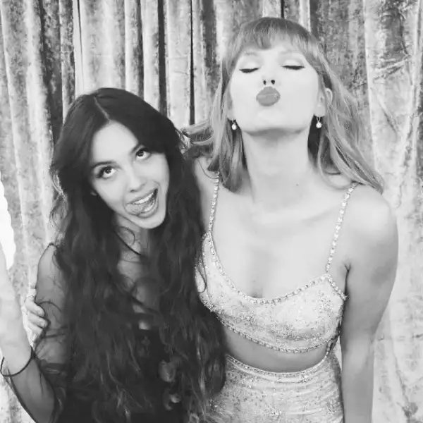 Olivia Rodrigo y Taylor Swift