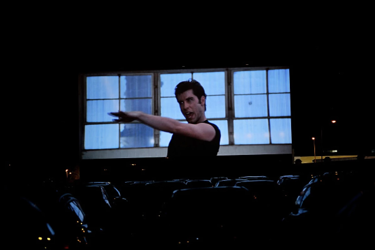 The film Grease opens the biggest autocinema in Spain