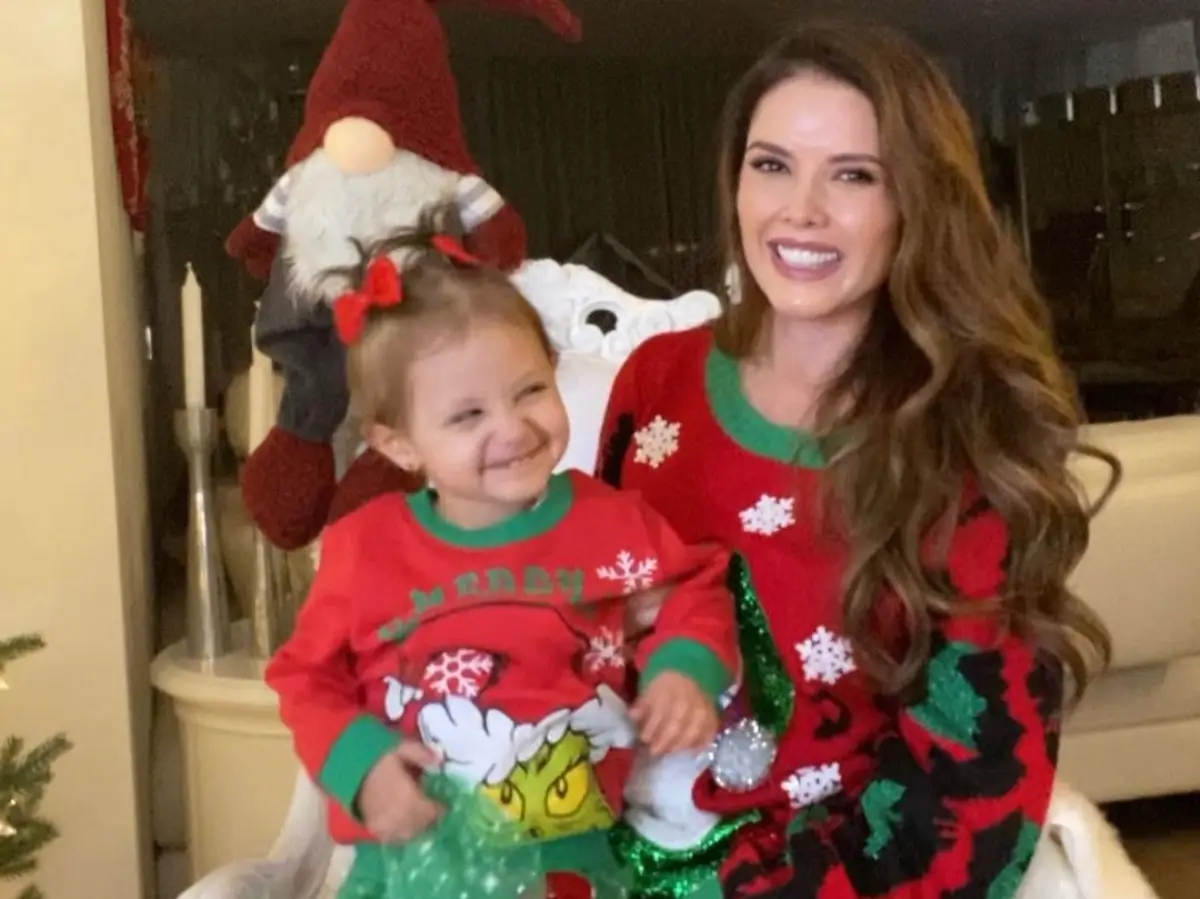 Marlene Favela y su hija Bella