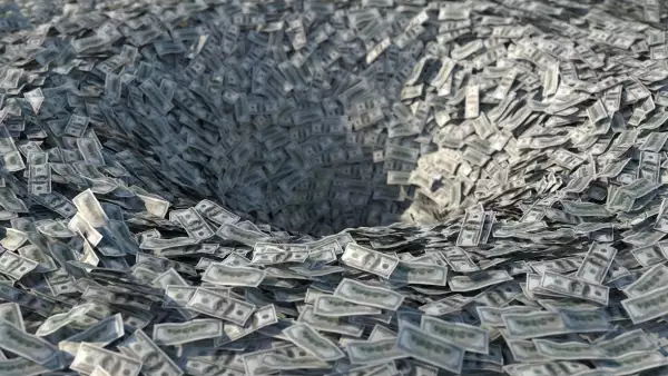 181015 dolares tipo de cambio is Mike_Kiev.jpg