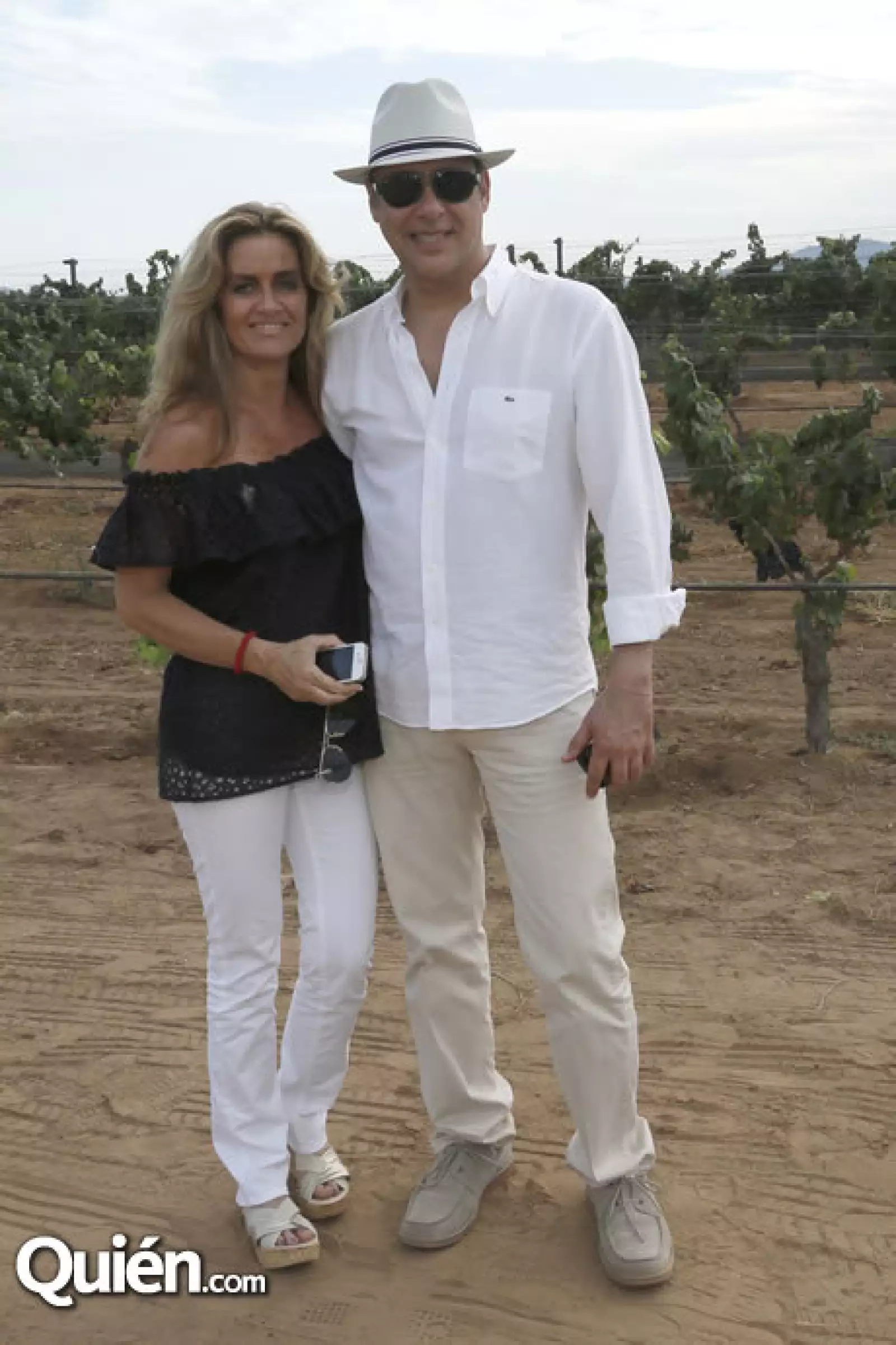 Nina Mosti,Jorge Romero