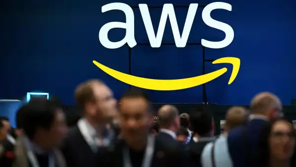 Renuncia el CEO de AWS, la vertical más importante de Amazon
