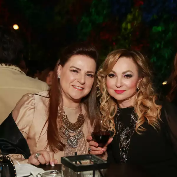 FIESTA DE CARLA ESTRADA 