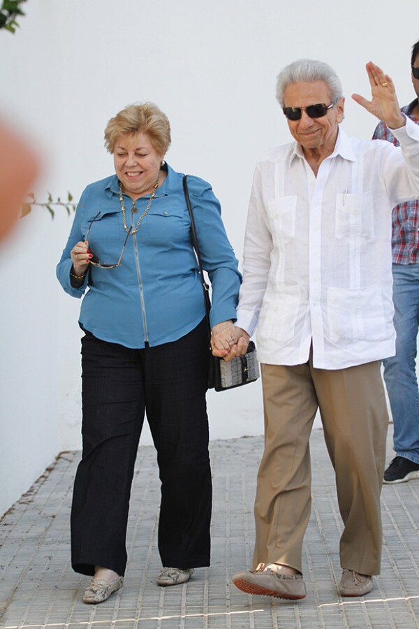 En la imagen aparecen los papás de Shakira, William Mebarak y Nidia Ripoll.
