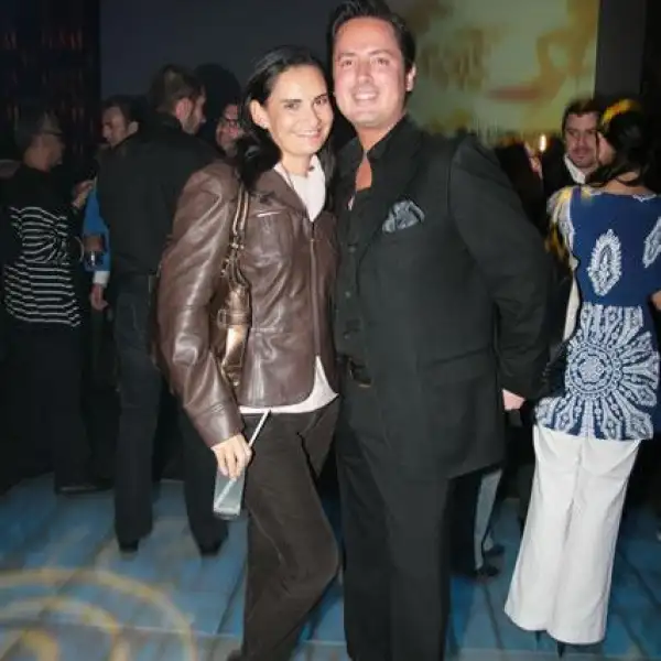 Presentacion Libro Amarillo del Palacio de Hierro