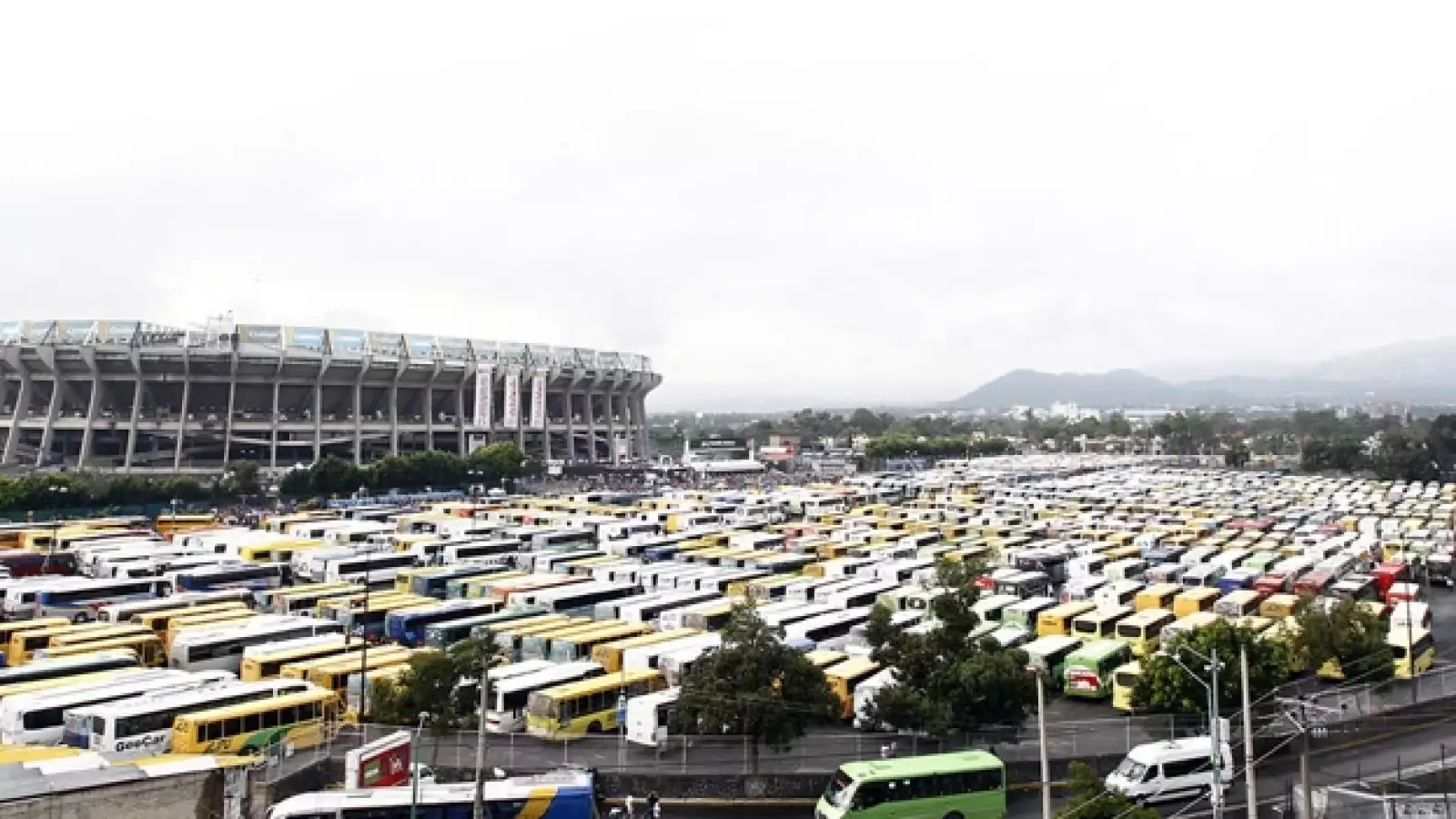 Peña Nieto Estadio Azteca 11