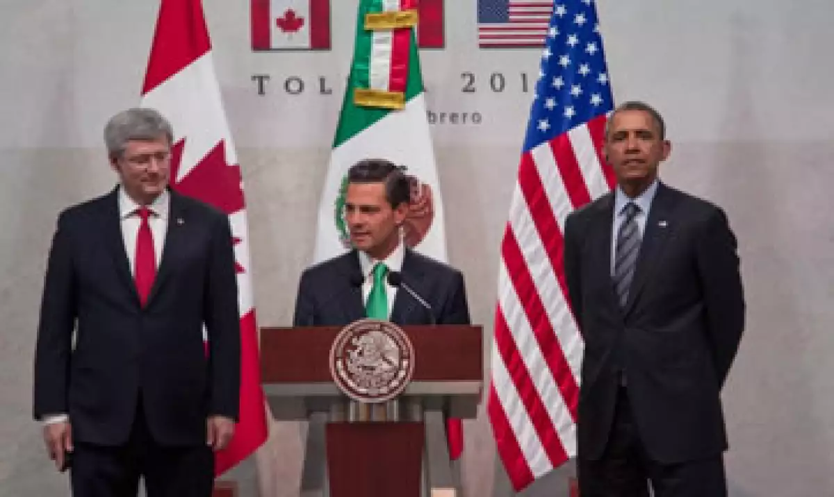 Tras la firma del TLCAN, México y EU pasaron 17 años enfrascados en un conflicto sobre el tránsito fronterizo de camiones. (Foto: Tomada de presidecia.gob.mx)