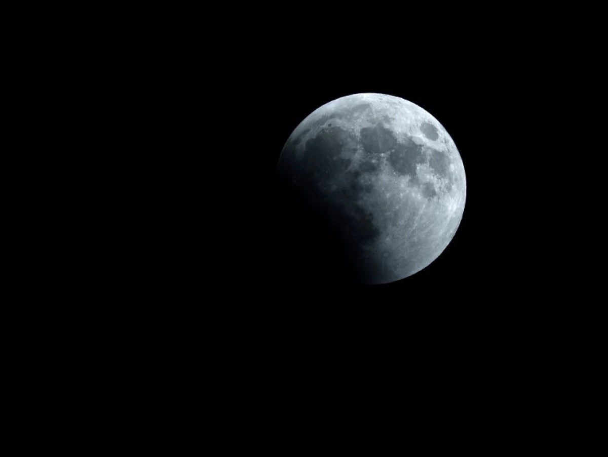 Luna