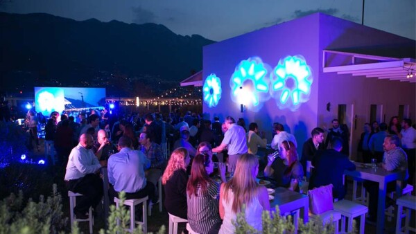 Celebrar la innovación en espacios empresariales