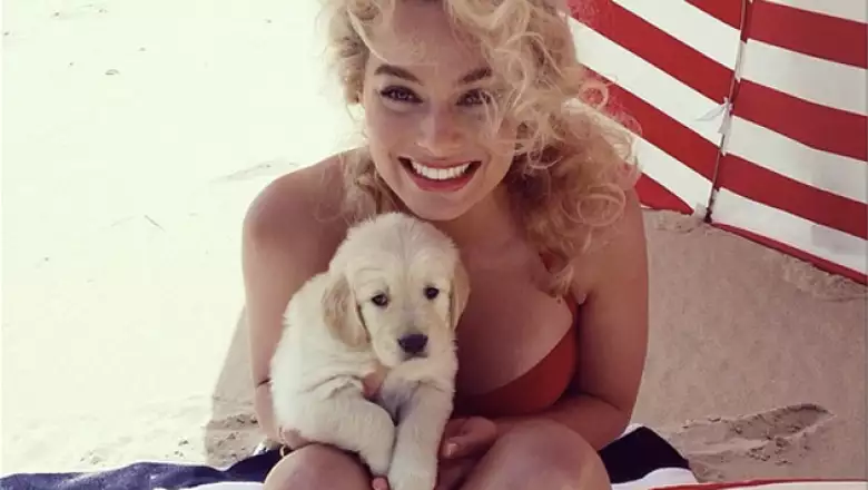 Instagram: @margotrobbie