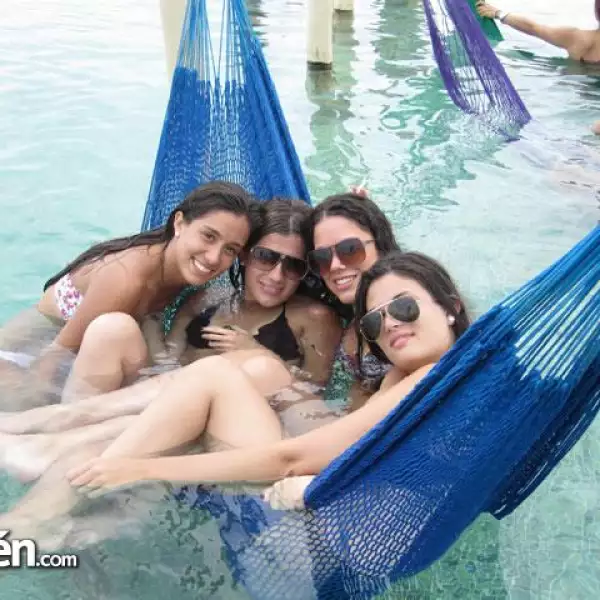 Fer Madero,Fer Estrada,Maria José Obregón,Pia González.