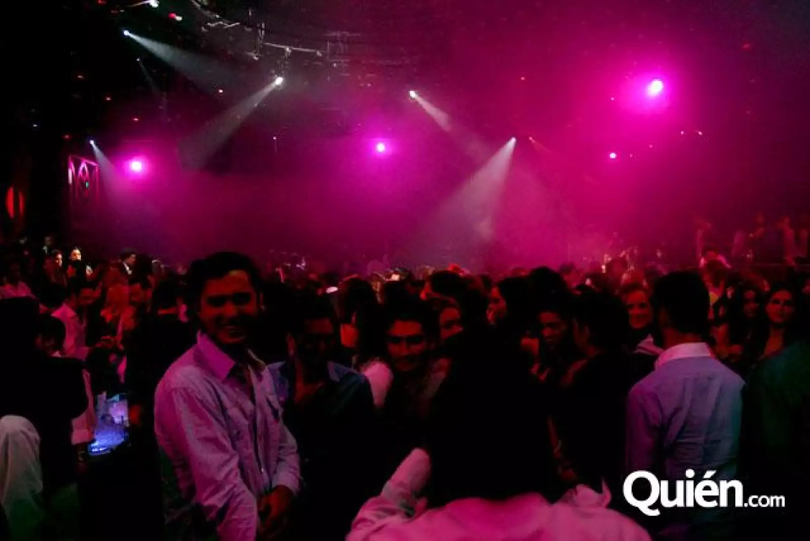 ERAWAN,JOY ROOM Y RAGGA