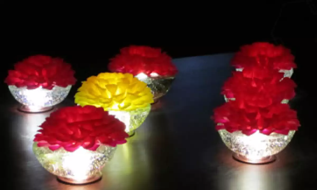 Las lámparas de Valeria Florescano combinan un diseño práctico con la estética artesanal. (Foto: Viridiana Mendoza)