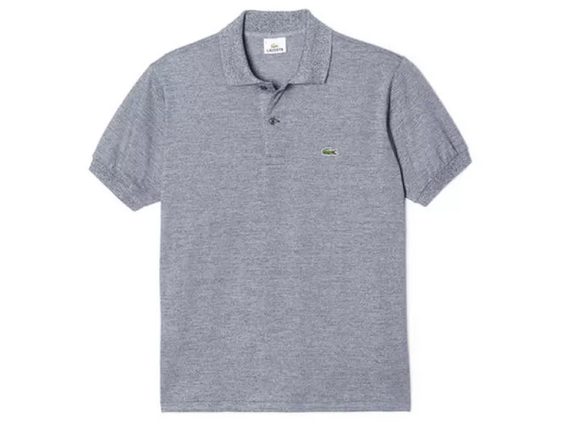 Estas son las 10 prendas que no te pueden faltar si quieres tener un look europeo.