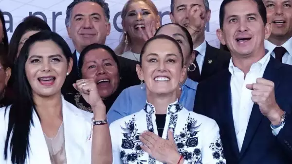 Araceli Saucedo y José Sabino: los senadores del PRD que brincaron a Morena