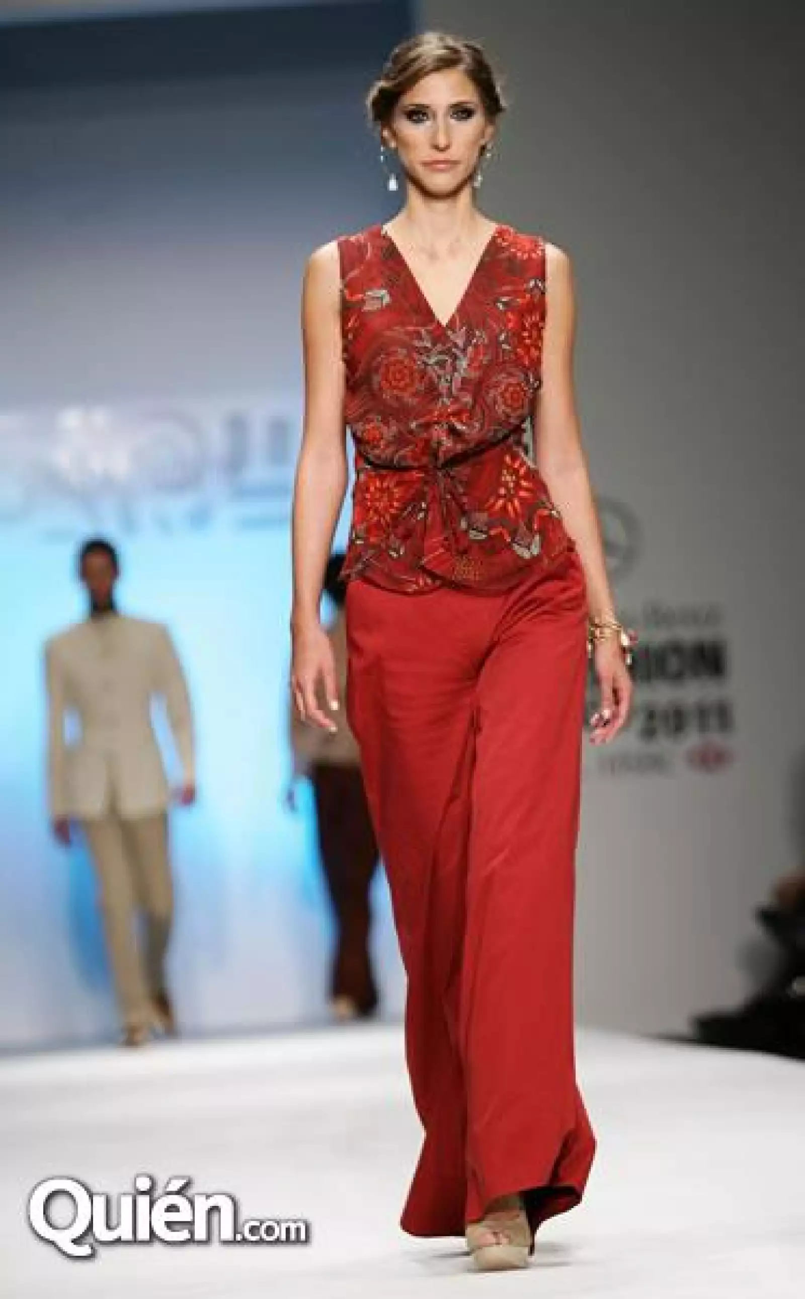 MBDF Pasarela Pineda Covalin