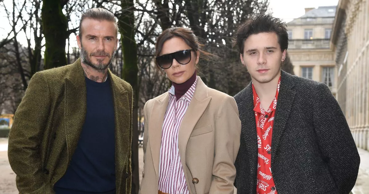 David, Victoria y Brooklyn Beckham