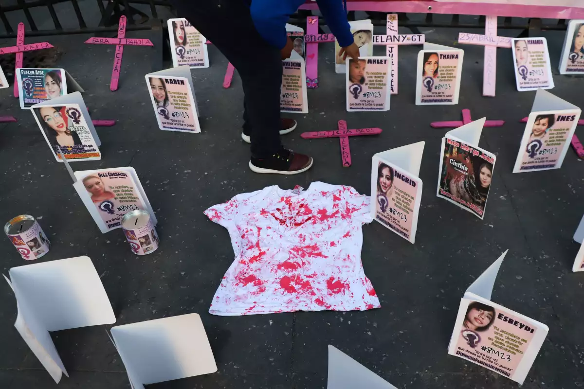 Protesta Feminicidios Palacio Nacional