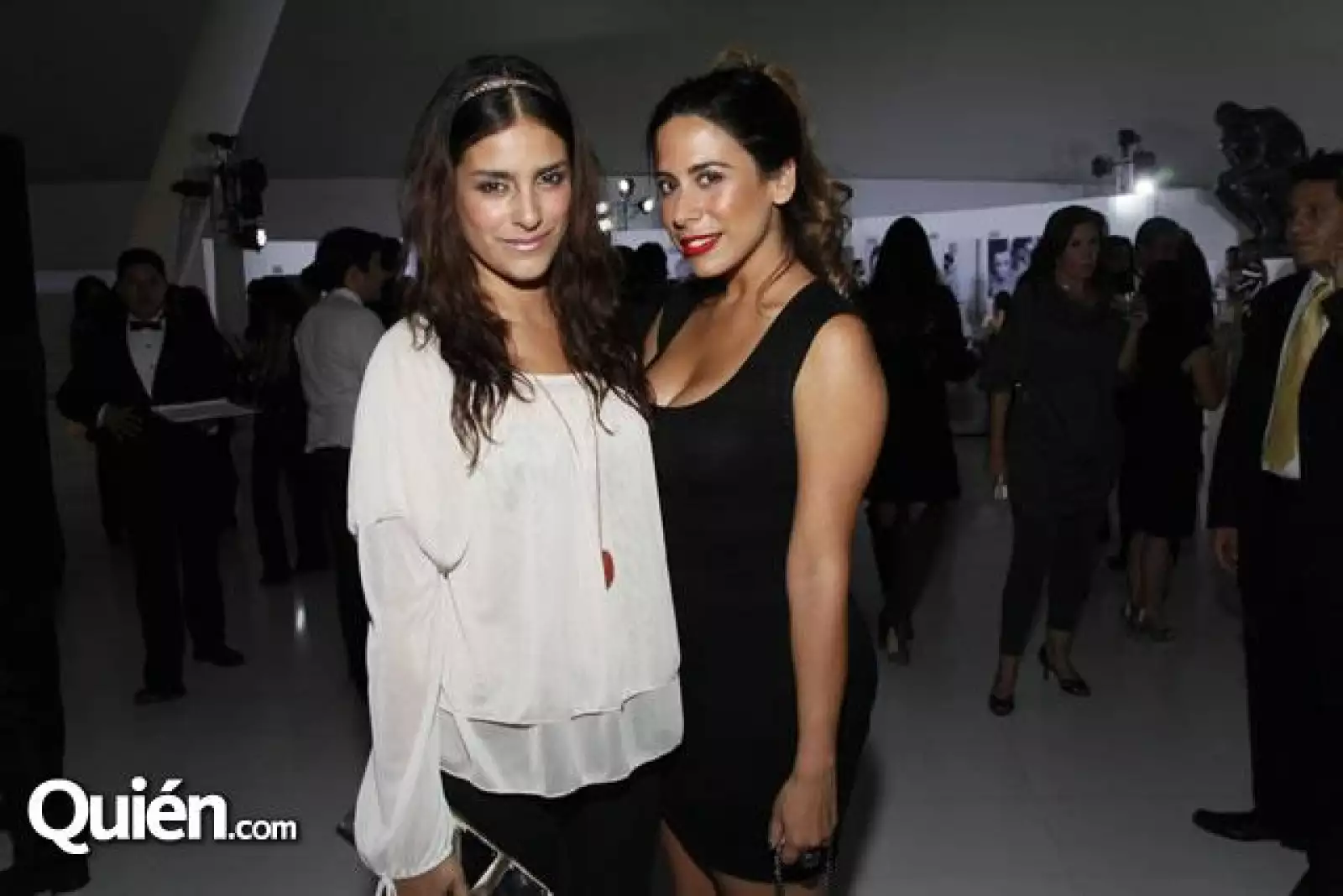 Liz Gallardo y Bianca Calderón