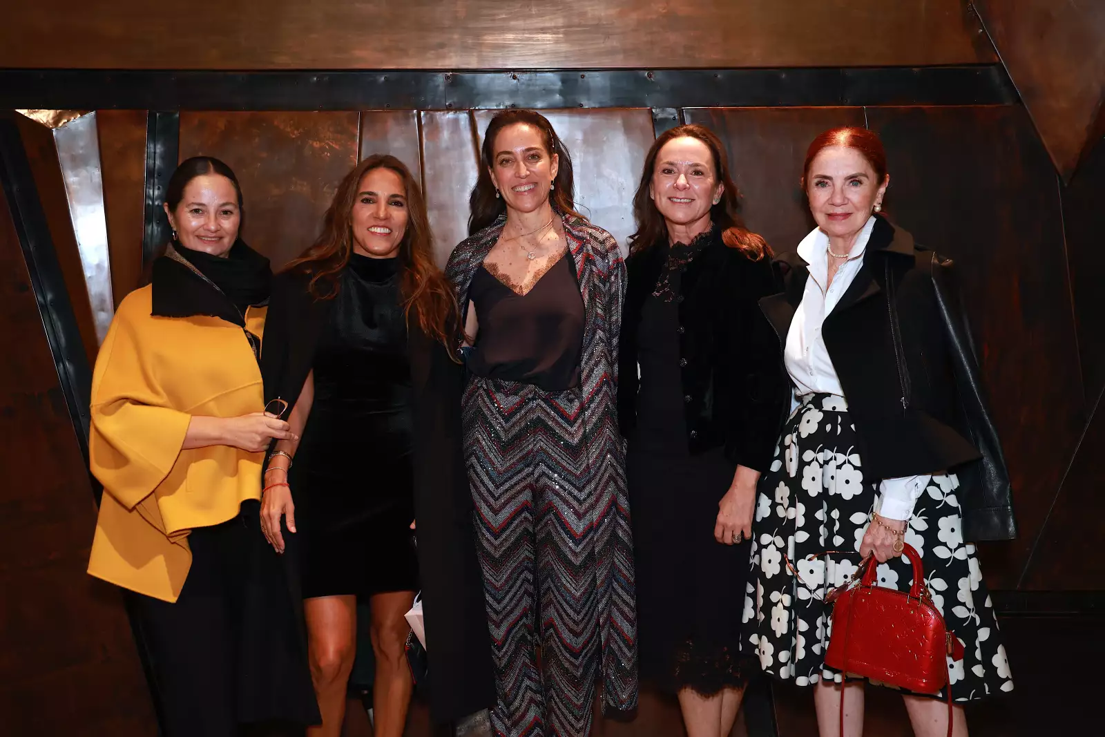 Patricia de la Barreda, Carla Mauri, Fabiola de la Madrid, Bárb