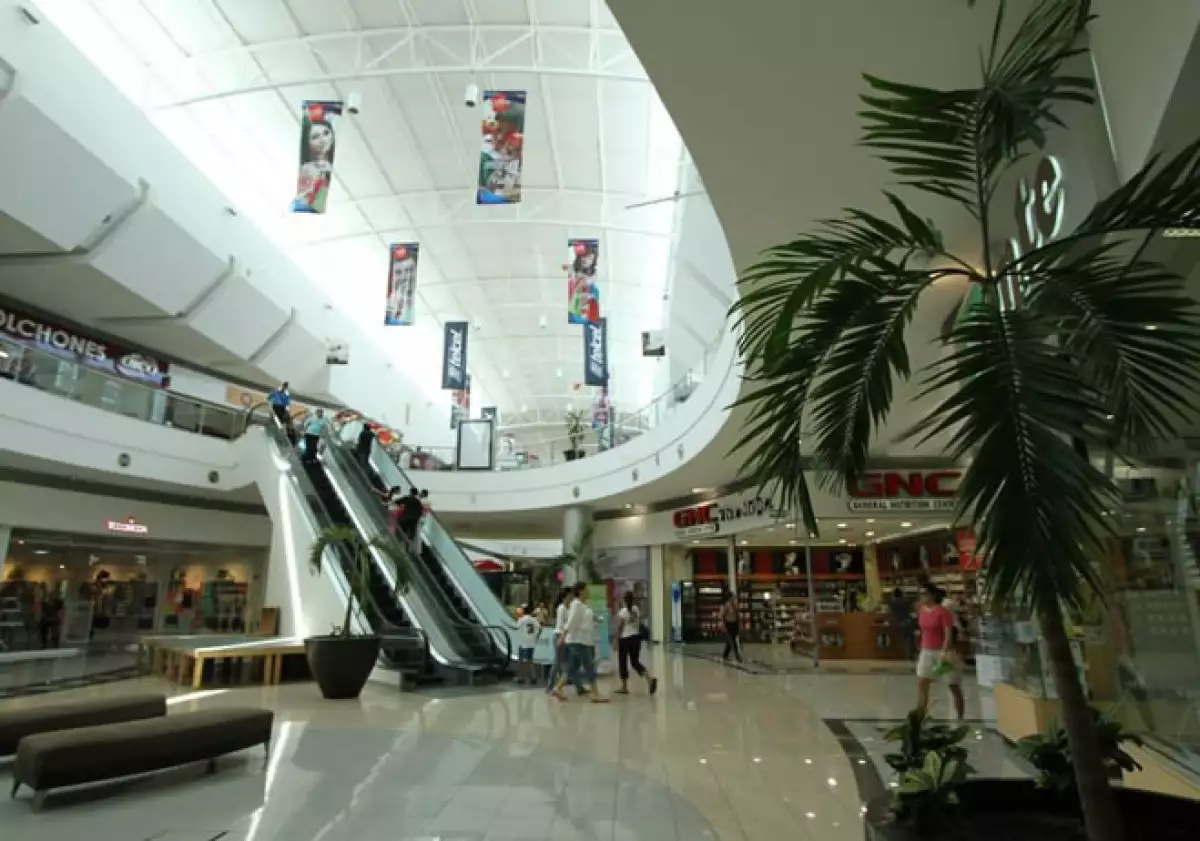 Planigrupo Centro Comercial