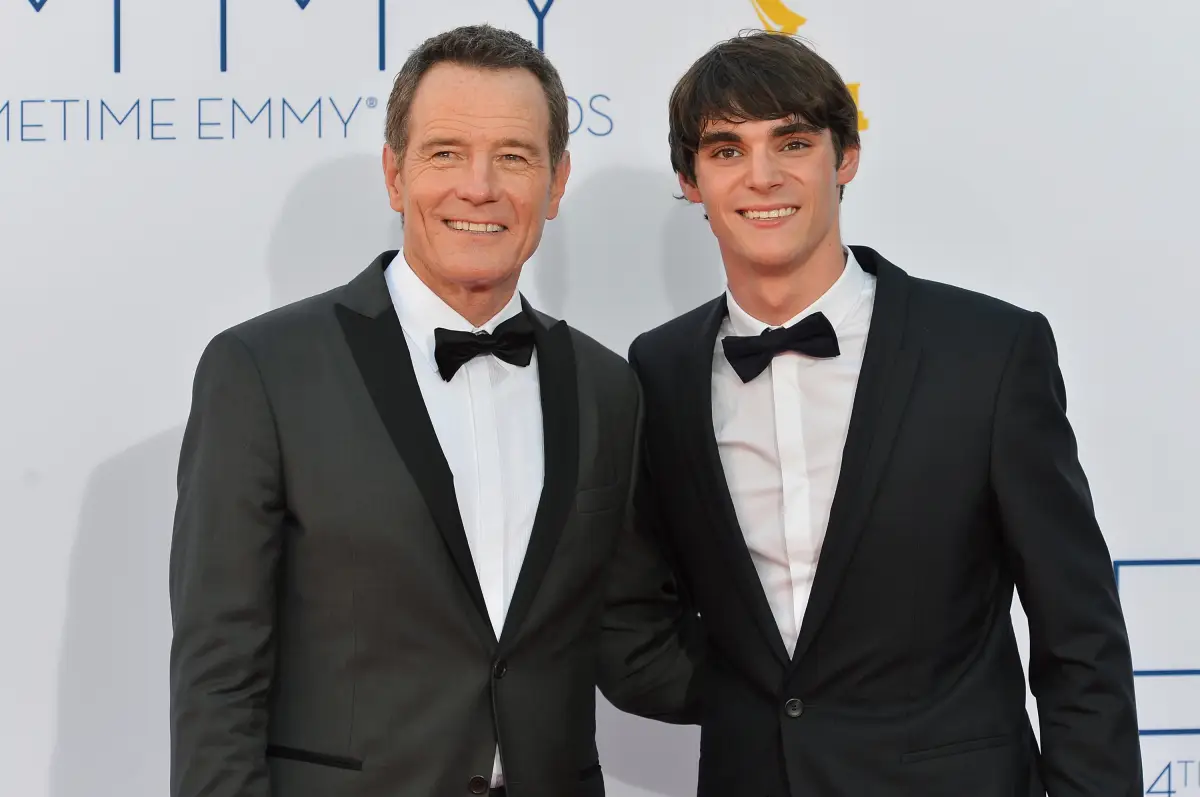 ‘Te extrañaré, hijo’: Bryan Cranston se despide de RJ Miite, su compañero en Breaking Bad