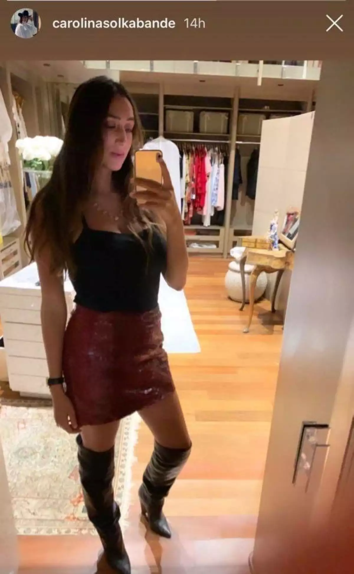 Cuerpazo de Carolina Kabande  3.jpg