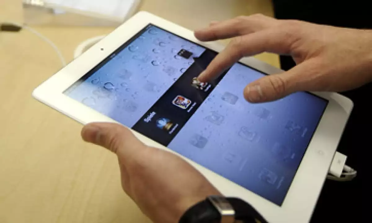 El iCloud almacena música, fotos y documentos en la nube para ser reproducidos en cualquier dispositivo Apple. (Foto: AP)