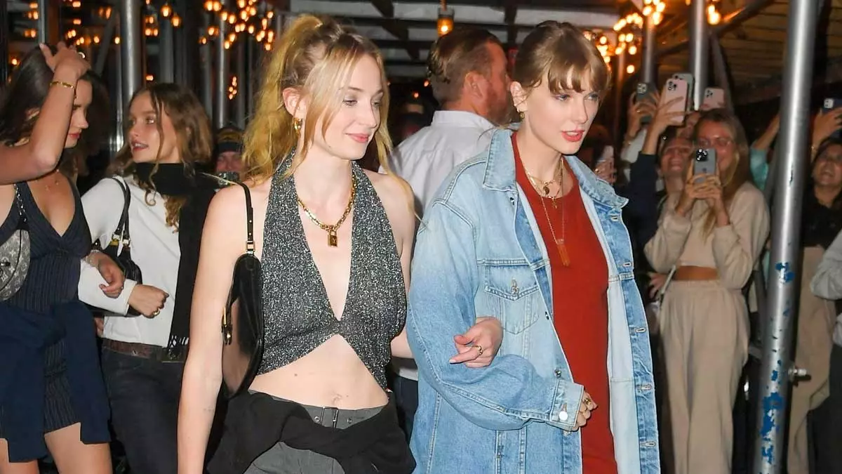 Taylor Swift y Sophie Turner cenan juntas en Nueva York. 