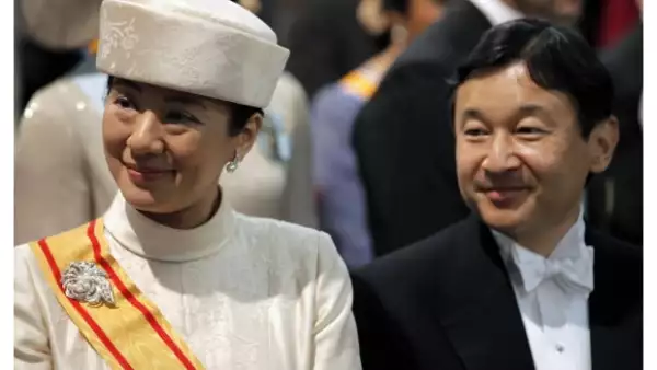 Al parecer el viaje que hicieron los herederos al impero de Japón a Holanda ayudo a mejorar la depresión de la Princesa Masako.