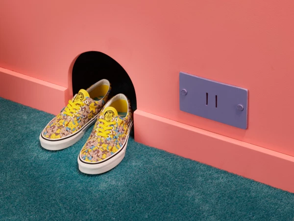 FA20_Lifestyle_VN0A4BV41UF_VansXTheSimpsons_Era_Itchy_Scratchy_Elevated_0146.jpg