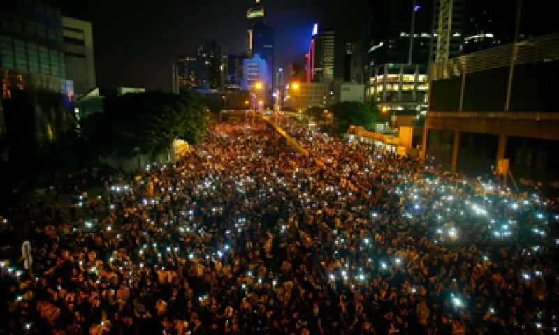 FireChat registra 100,000 descargas en las protestas de Hong Kong. (Foto: Reuters)