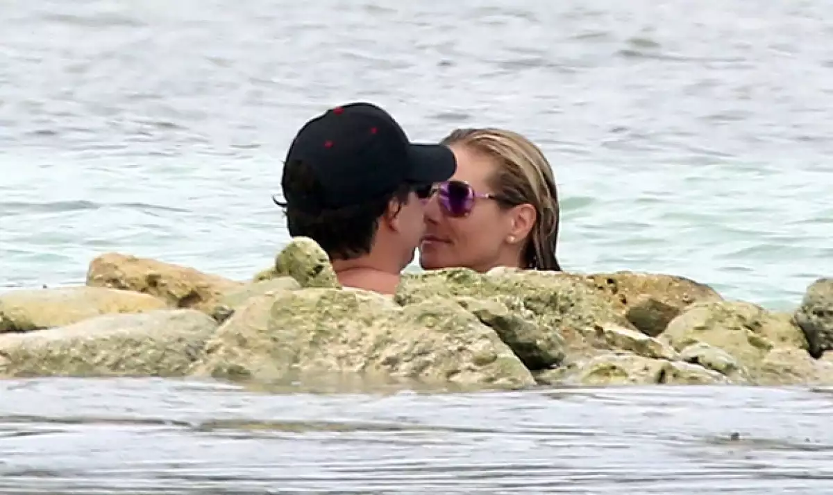 Contrario a otras veces, la conductora de 40 años ha sido muy discreta con su nueva relación.