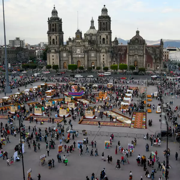 Mega ofrenda Zócalo CDMX 2021