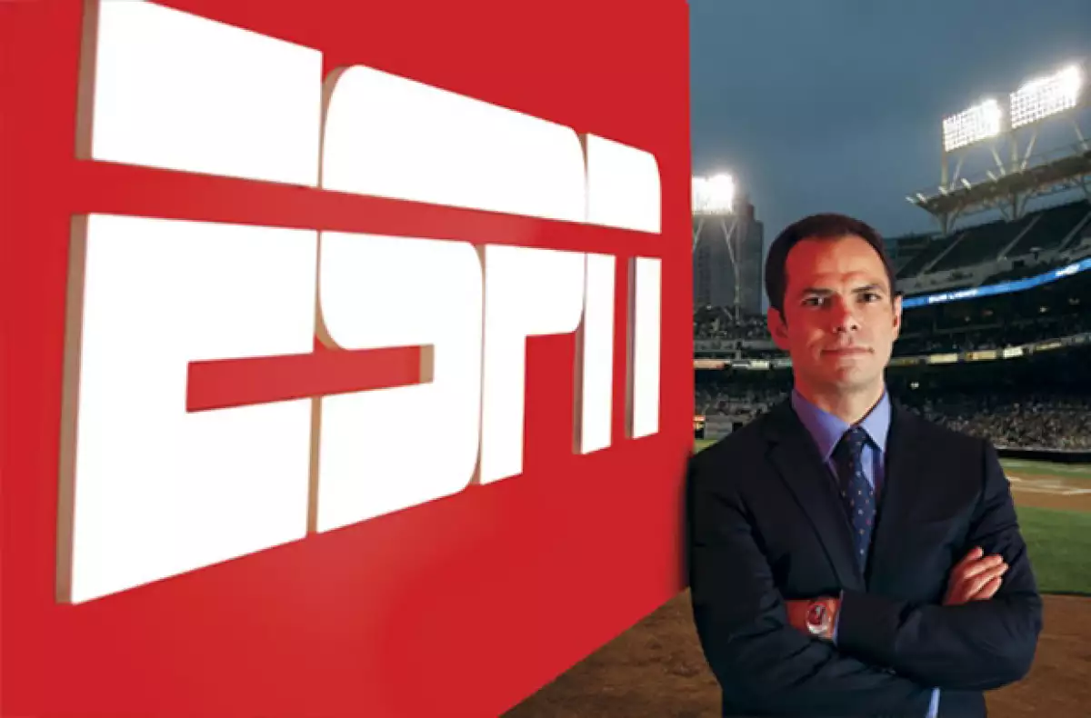 Desde el 2005 que Gerardo Casanova es vicepresidente de ESPN Latinoamérica y anteriormente fue un directivo en Televisa.