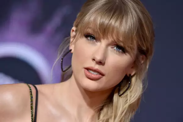 2019 American Music Awards - Arrivals