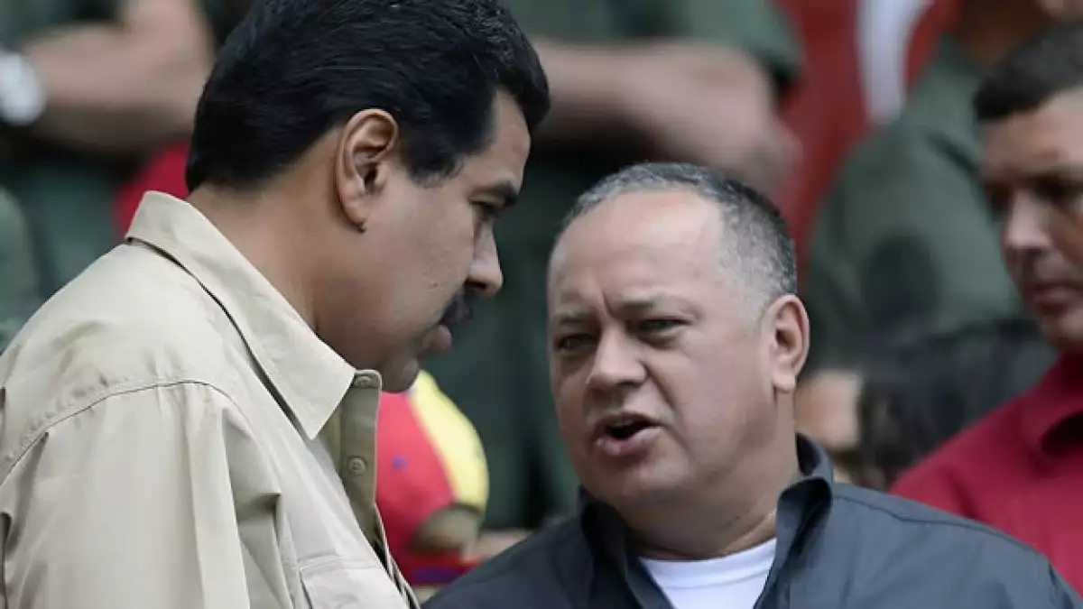 Diosdado Cabello y Nicolas Maduro