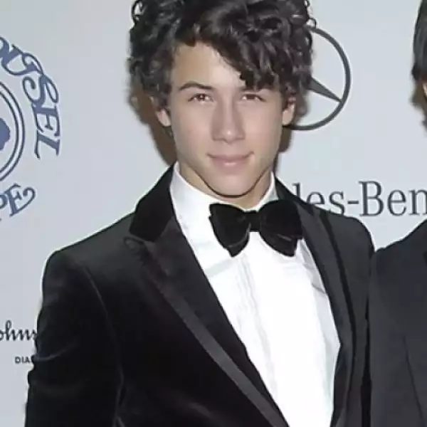 Nick Jonas, el menor de los hermanos Jonas, salió alguna vez con Miley Cyrus pero todo terminó repentinamente.