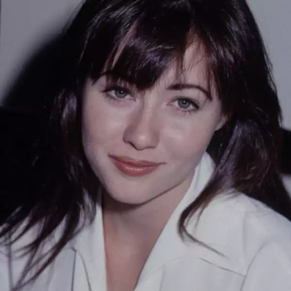 Shannen Doherty era Brenda Walsh