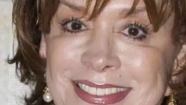 ceci-romo.jpg
